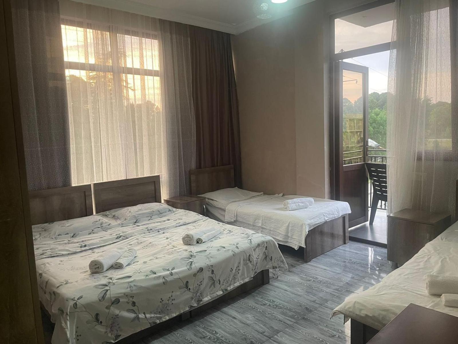 Hotel Guga Kobuleti Bagian luar foto
