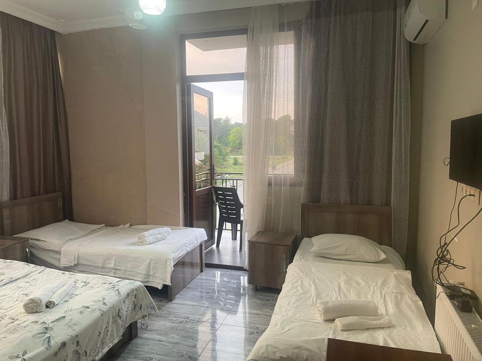 Hotel Guga Kobuleti Bagian luar foto