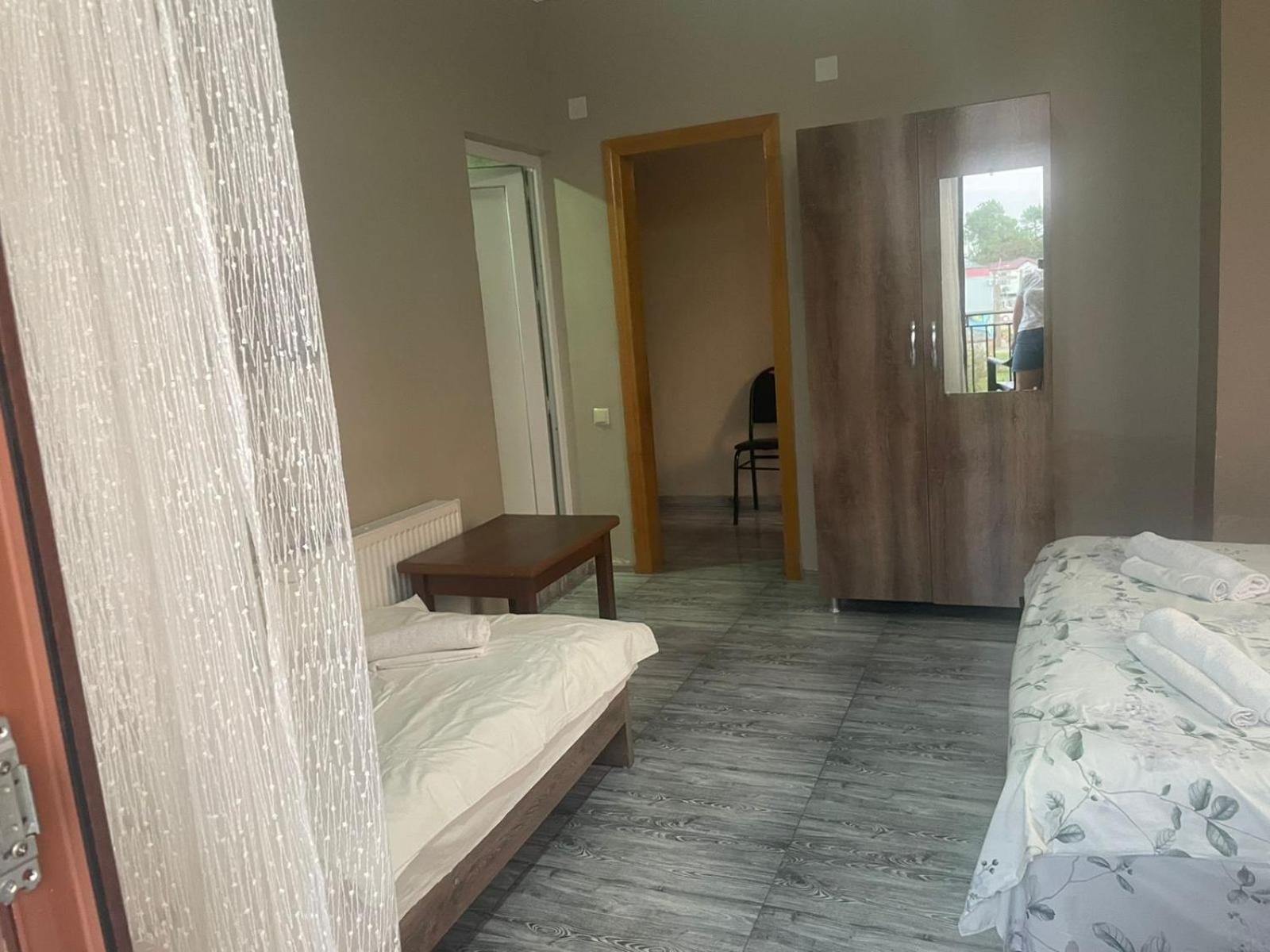 Hotel Guga Kobuleti Bagian luar foto